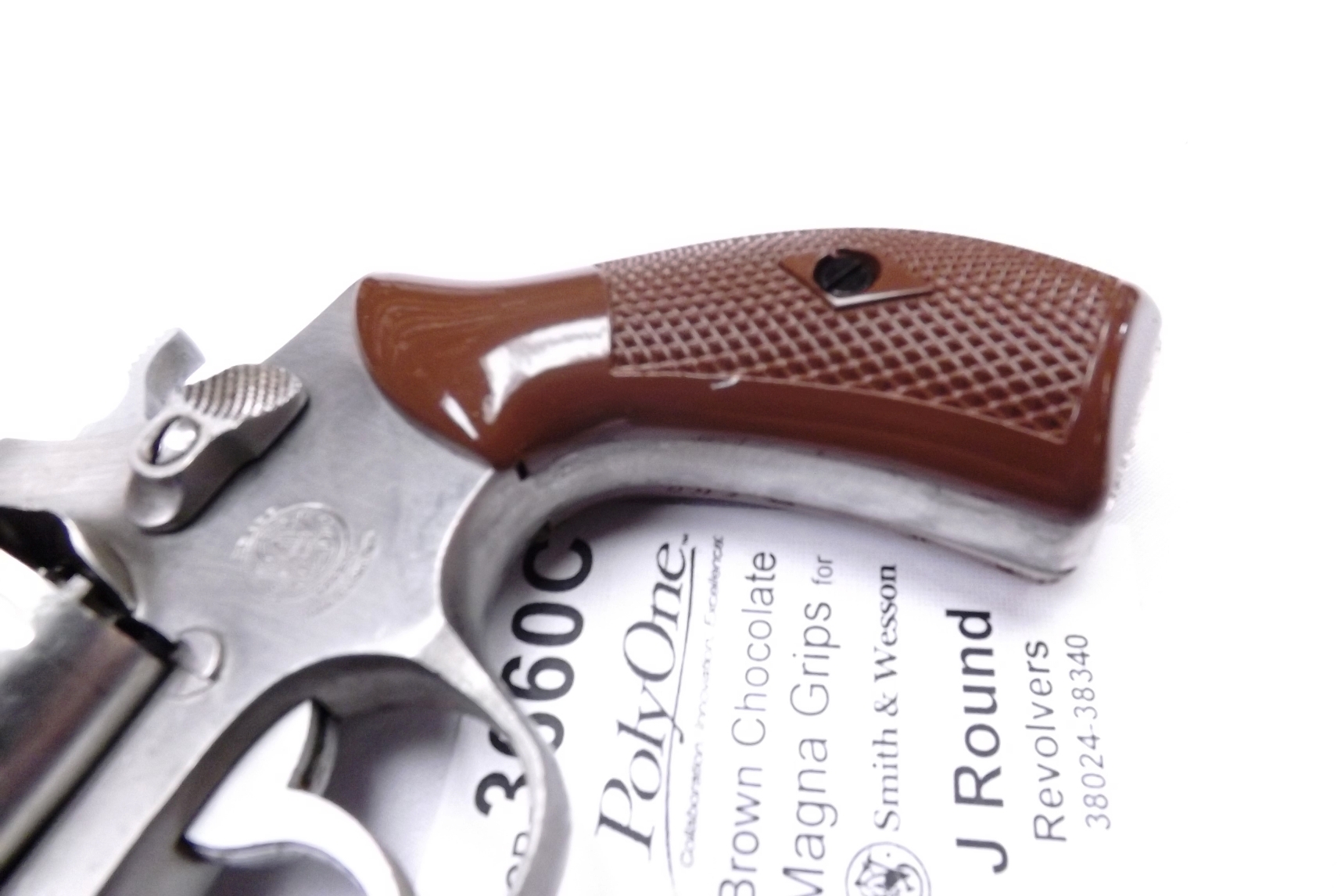 Brown Poly Grips fit S&W J Revolvers models 36 60 642 Small Magna Size Buy 12 @ $4 per set - Image 17