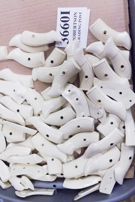 3 sets Ajax type Grips Smith & Wesson J Round 36 60 640 642 Gray Bone Ivory 3660G $8.99 each, Free Ship