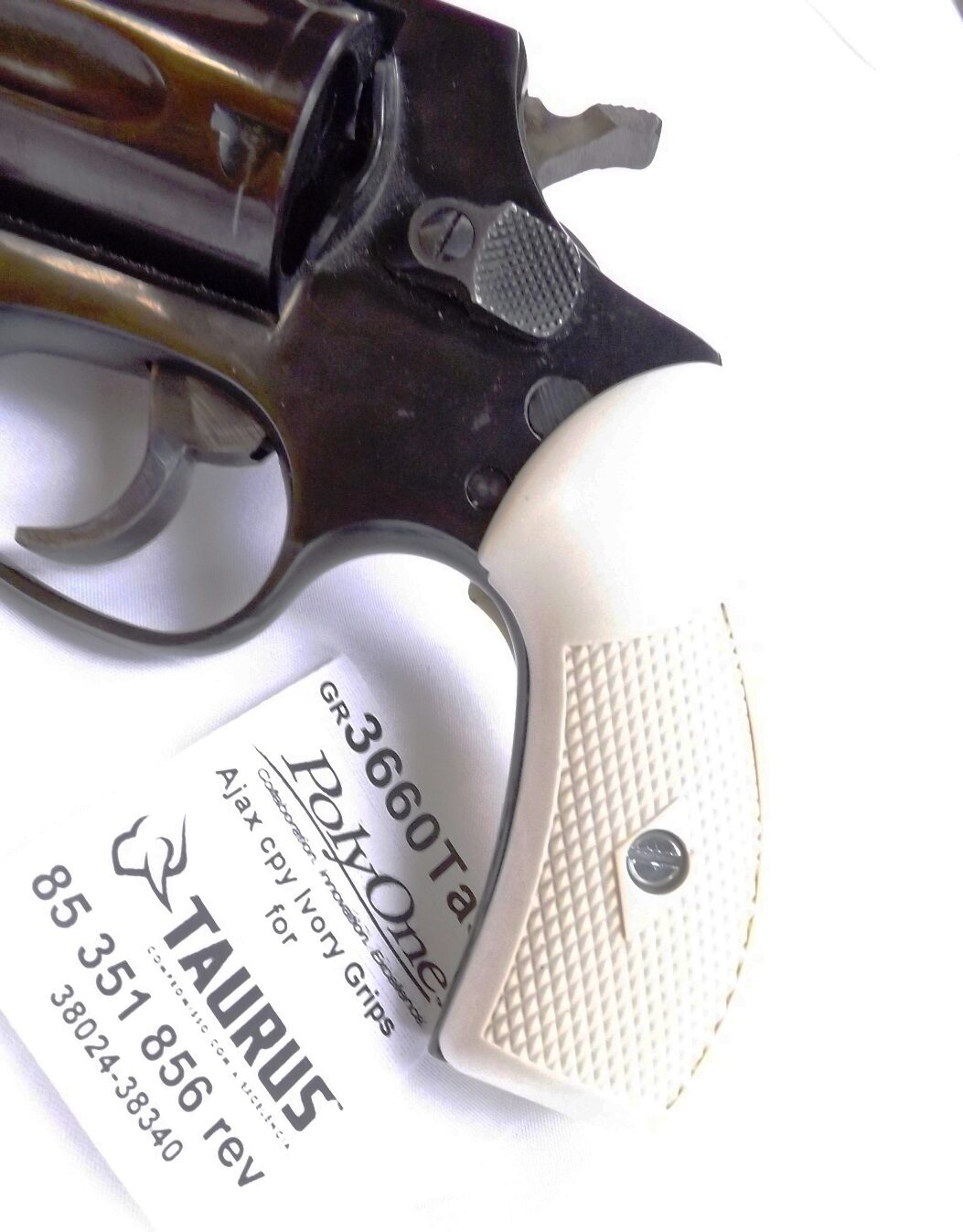 Taurus 85 856 Revolver Ajax Magna type Small Ivory Grips, Seal, and Pin compatible with Adapters - Image 19