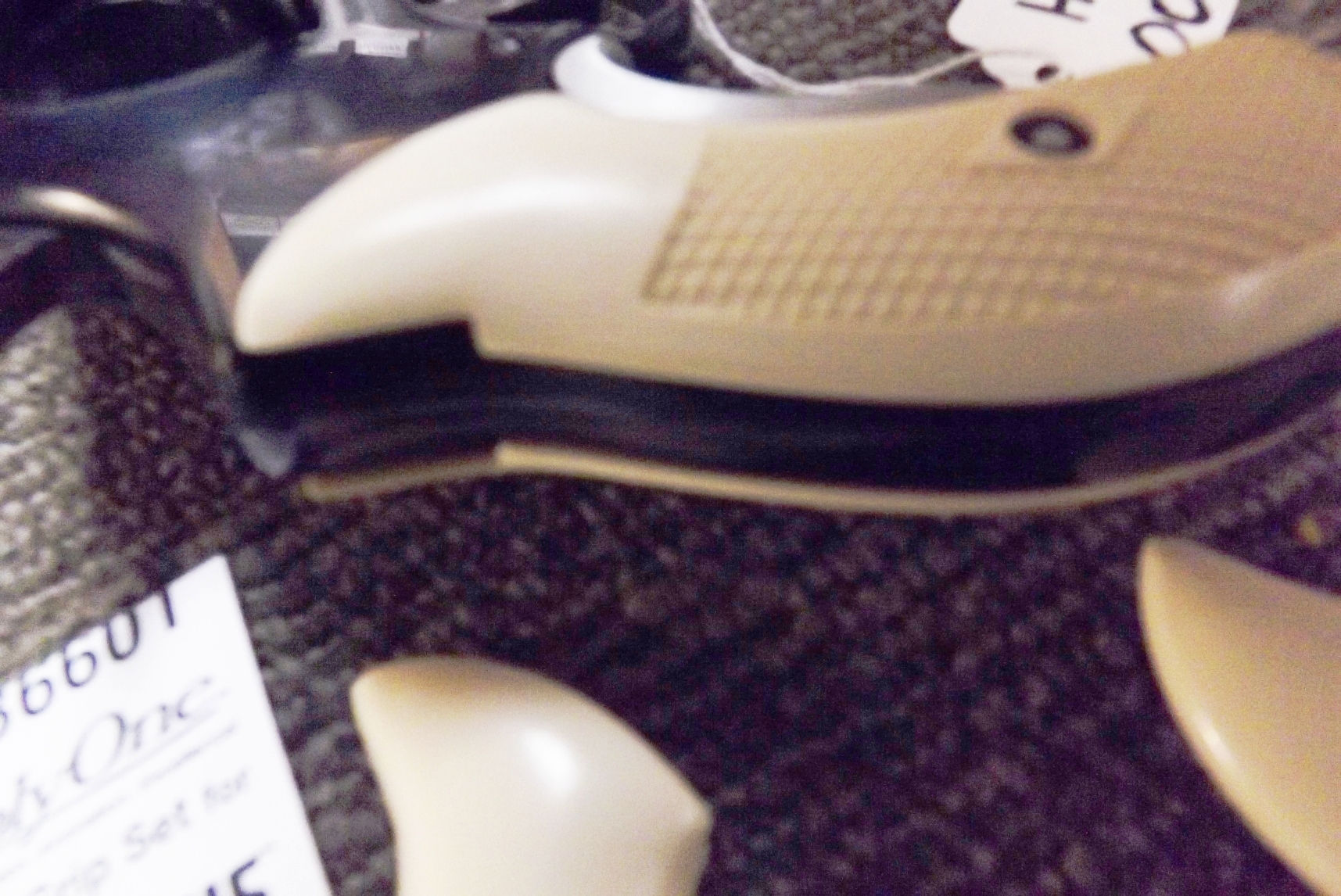 Ivory Poly Grips Frame Seal, Pin & T Grip Adapter for Taurus 85 856 Revolvers - Image 5