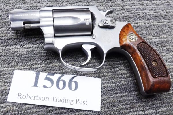 S&W .38 Special model 60-3 Stainless 2” Snub Smith & Wesson Revolver 1989 Cold War