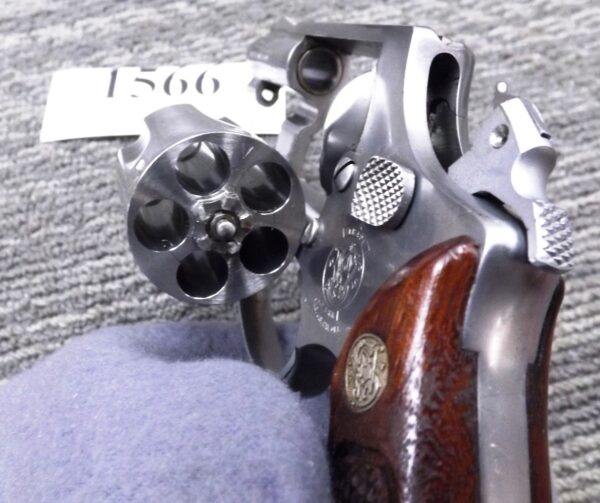 S&W .38 Special model 60-3 Stainless 2” Snub Smith & Wesson Revolver 1989 Cold War - Image 11