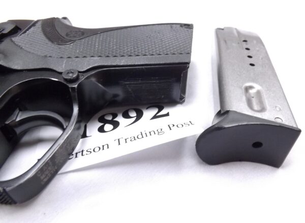 Smith & Wesson 9mm 6904 All Black S&W VG 3 Safeties 13 shot Sig P229 class - Image 11