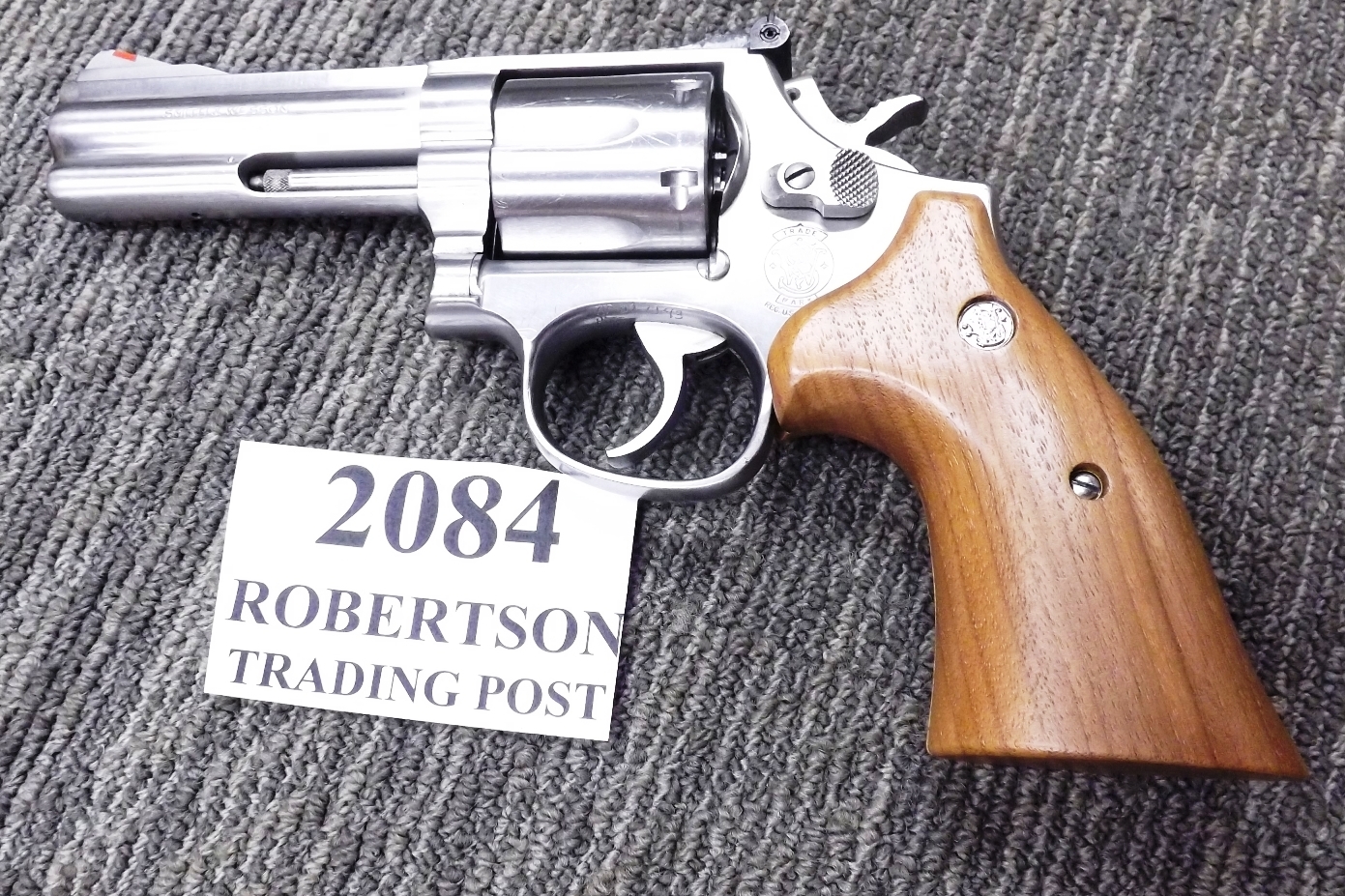 S&W .357 model 686-3 SS 4” 1988 VG Smith & Wesson Revolver Agency Marked