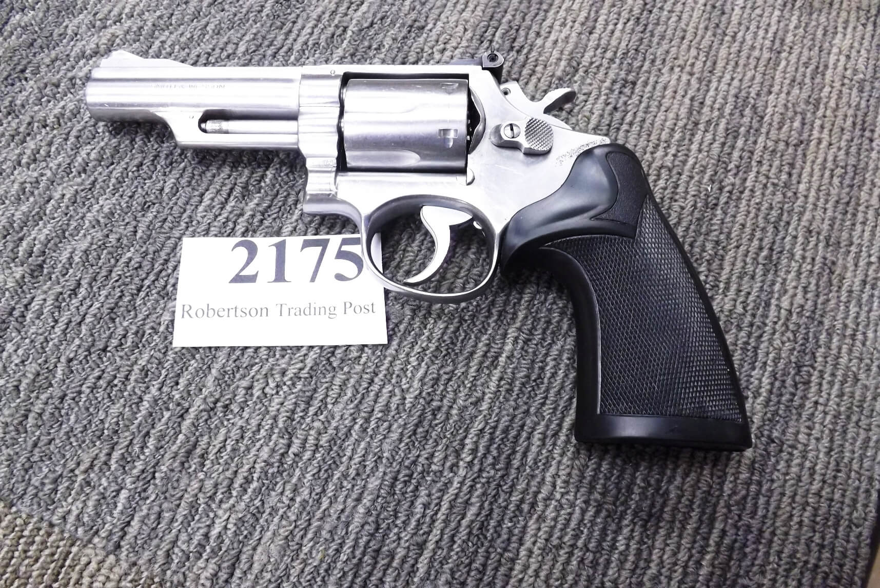 Smith & Wesson .357 Magnum model 66 1972 No Suffix 4” Pachmayr C&R CA OK