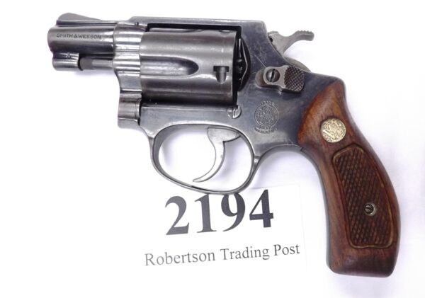 Smith & Wesson .38 Spl Model 36 Chiefs Special  2” Snub 1981 Pinned Revolver S&W