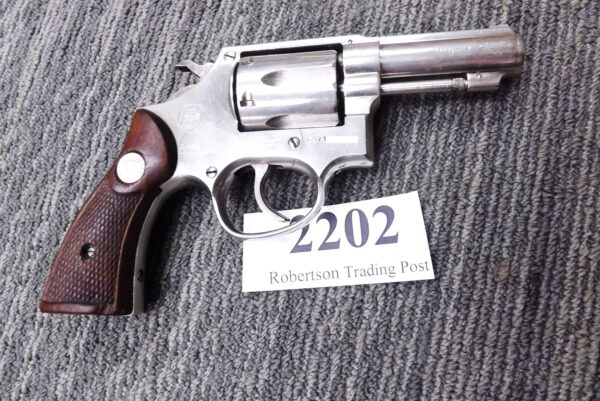 Taurus .38 Special model 82 Nickel 3” Pinned Barrel 5 Screw 1972 IDI C&R CA OK - Image 16