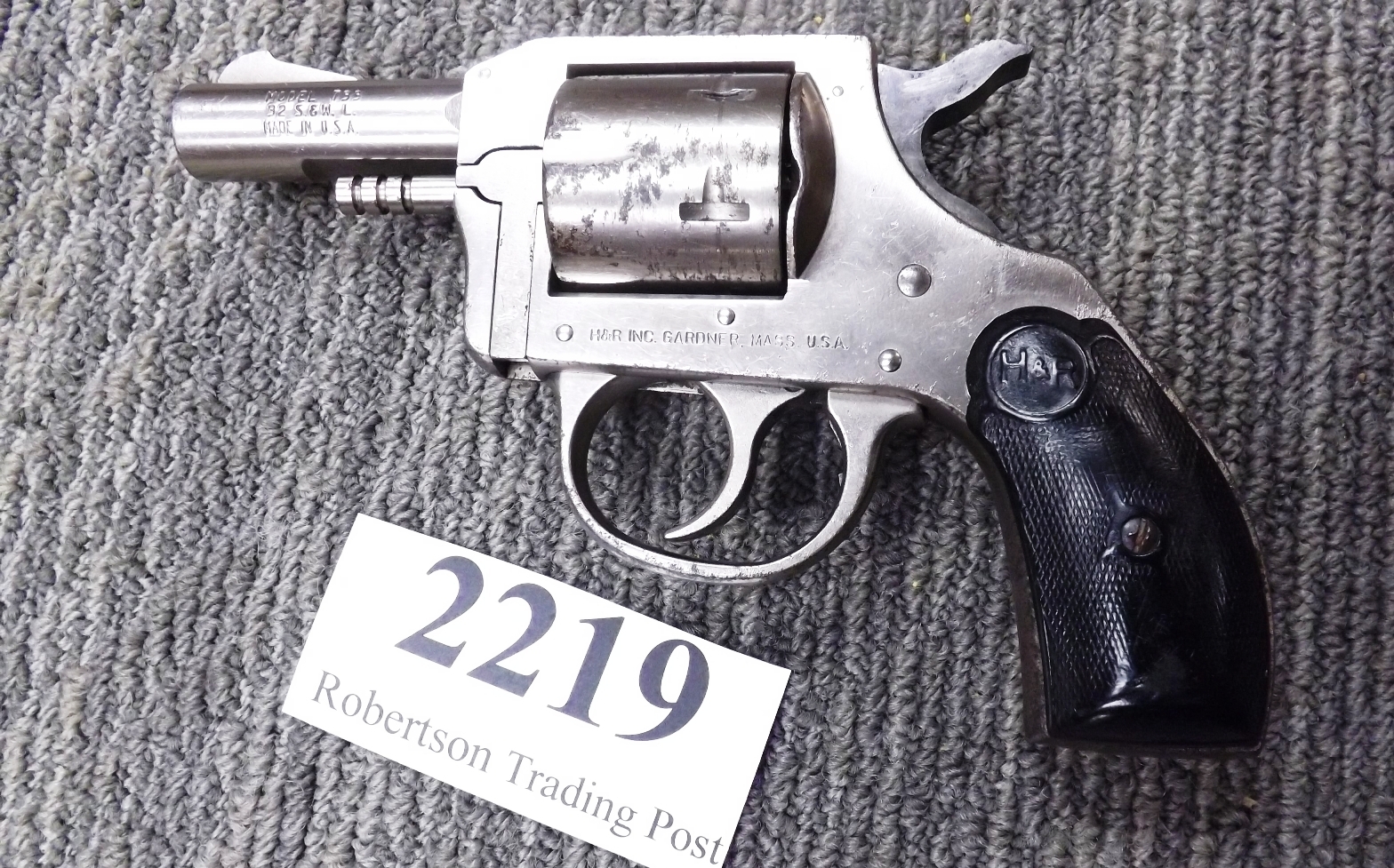 H&R .32 S&W Long Revolver 733 Nickel 2 1/2” 6 Shot 1983 Harrington Richardson