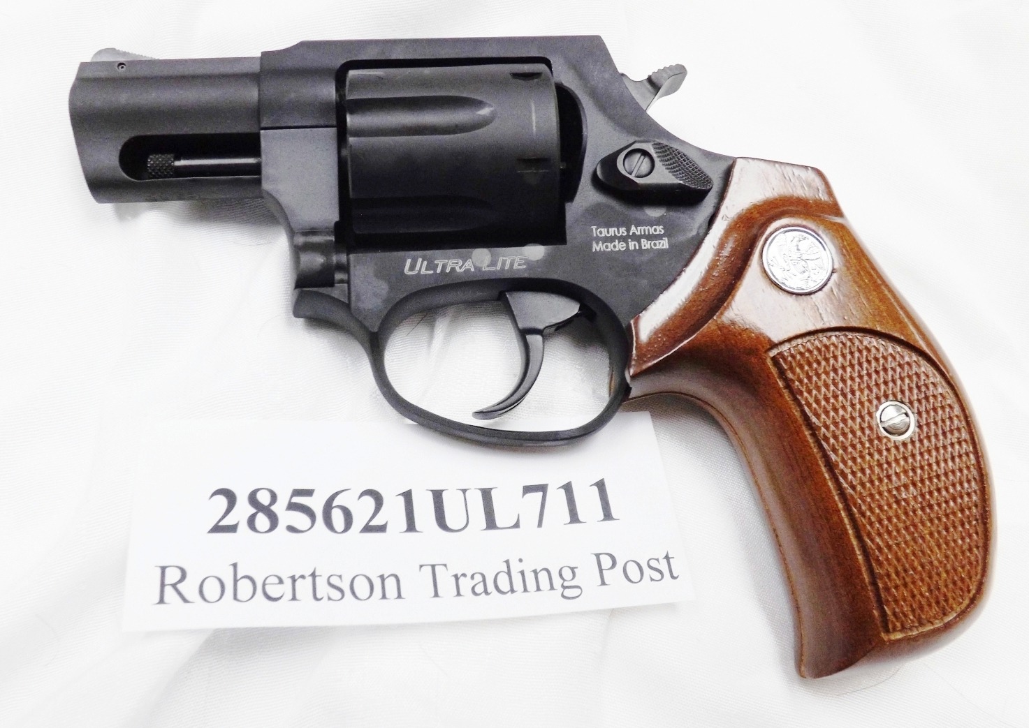 Taurus .38 model 856 Blue Lightweight 2” 6 Shot Revolver No Lock Walnut Combat Colt Cobra Agent type Grips