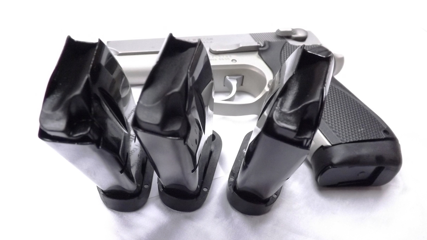 Smith & Wesson 9mm model 6906 Extended 15 Shot Magazine Mec-Gar 5915B with PGS Grip Adapter all new fits S&W models 469 669 6904 6906 6946 XM6915PG - Image 4