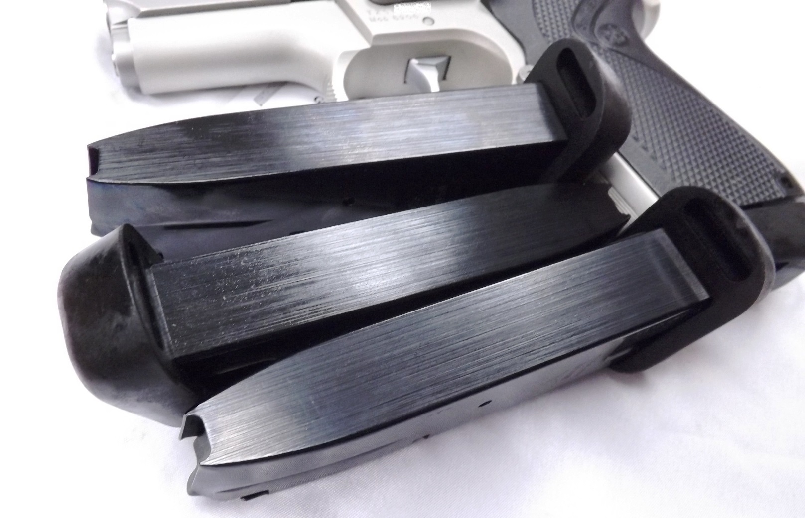 Smith & Wesson 9mm model 6906 Extended 15 Shot Magazine Mec-Gar 5915B with PGS Grip Adapter all new fits S&W models 469 669 6904 6906 6946 XM6915PG - Image 5