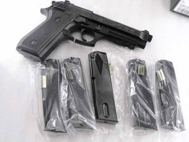 3 S&W 5906 9mm 15 rd Magazine PT92 HFC Smith & Wesson 59 910 915 Modified $19.90 each & Free Ship