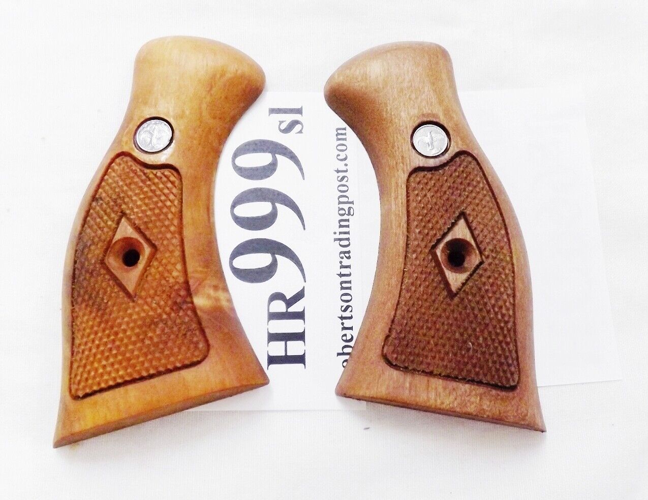 Sile Italian Walnut Grips for H&R 926 & 999 Revolvers Harrington & Richardson