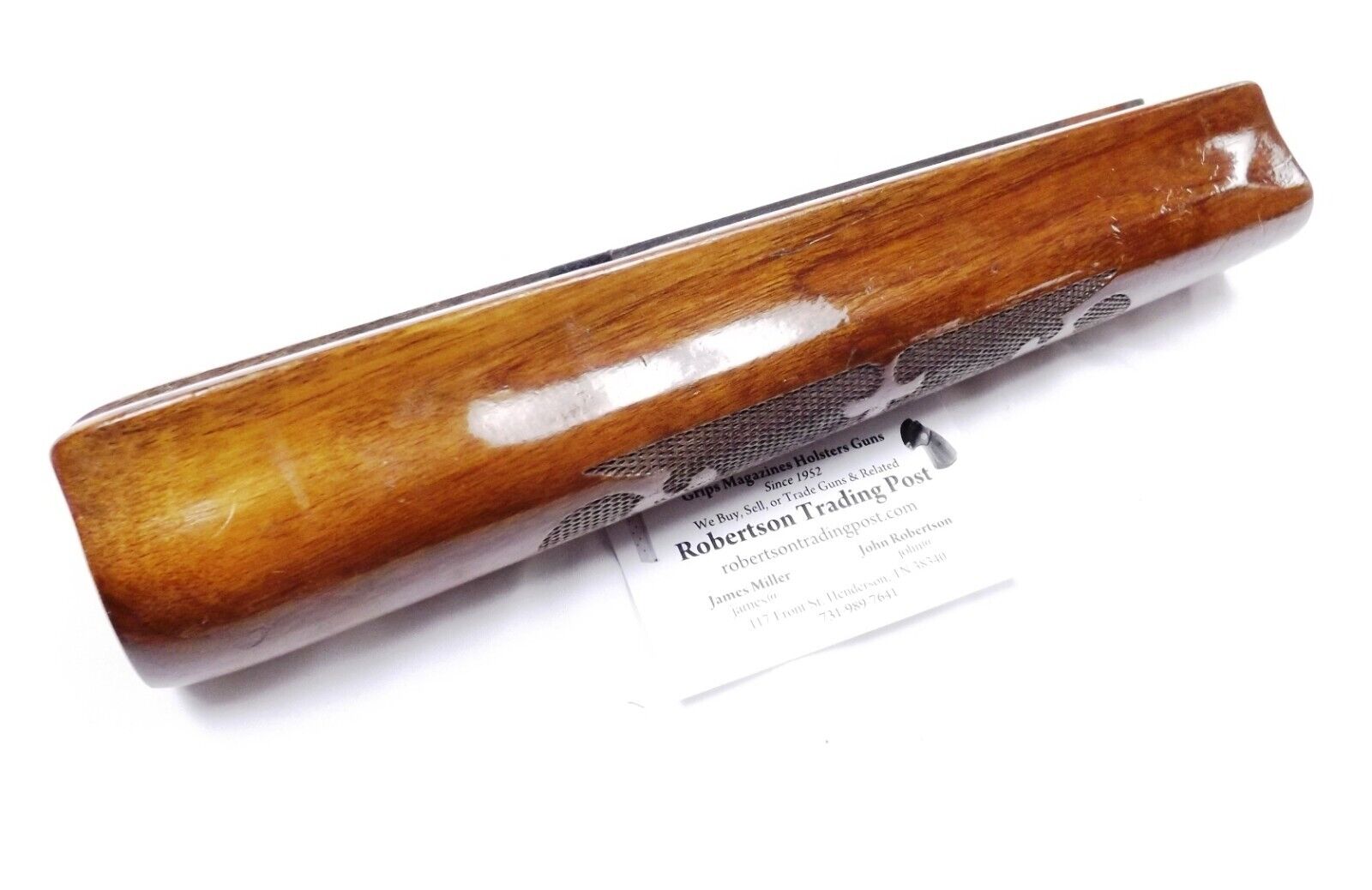 Remington 1100, 1187 12 gauge Forend 1970s Fleur de Lis Walnut Glossy VG-Exc