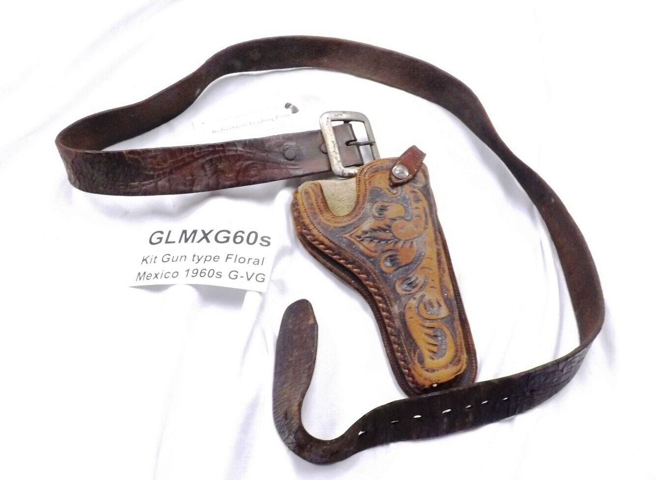 Vintage 1960s Floral Leather Belt and Holster for Colt D or S&W Kit, Chief