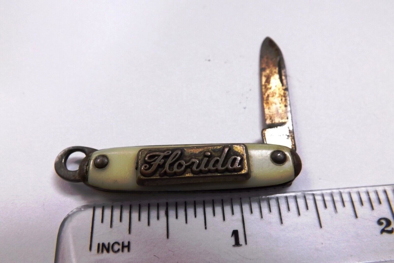 USA Colonial Novelty Jack Knife Florida 1950s Inlaid Handle Mini Keychain 1.5 in